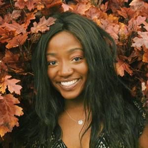 Meet your Posher, Jacqueline